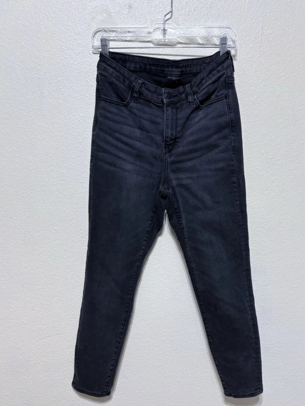 American Eagle Next Level Stretch Jegging Jeans Women's Size 10 Short Black